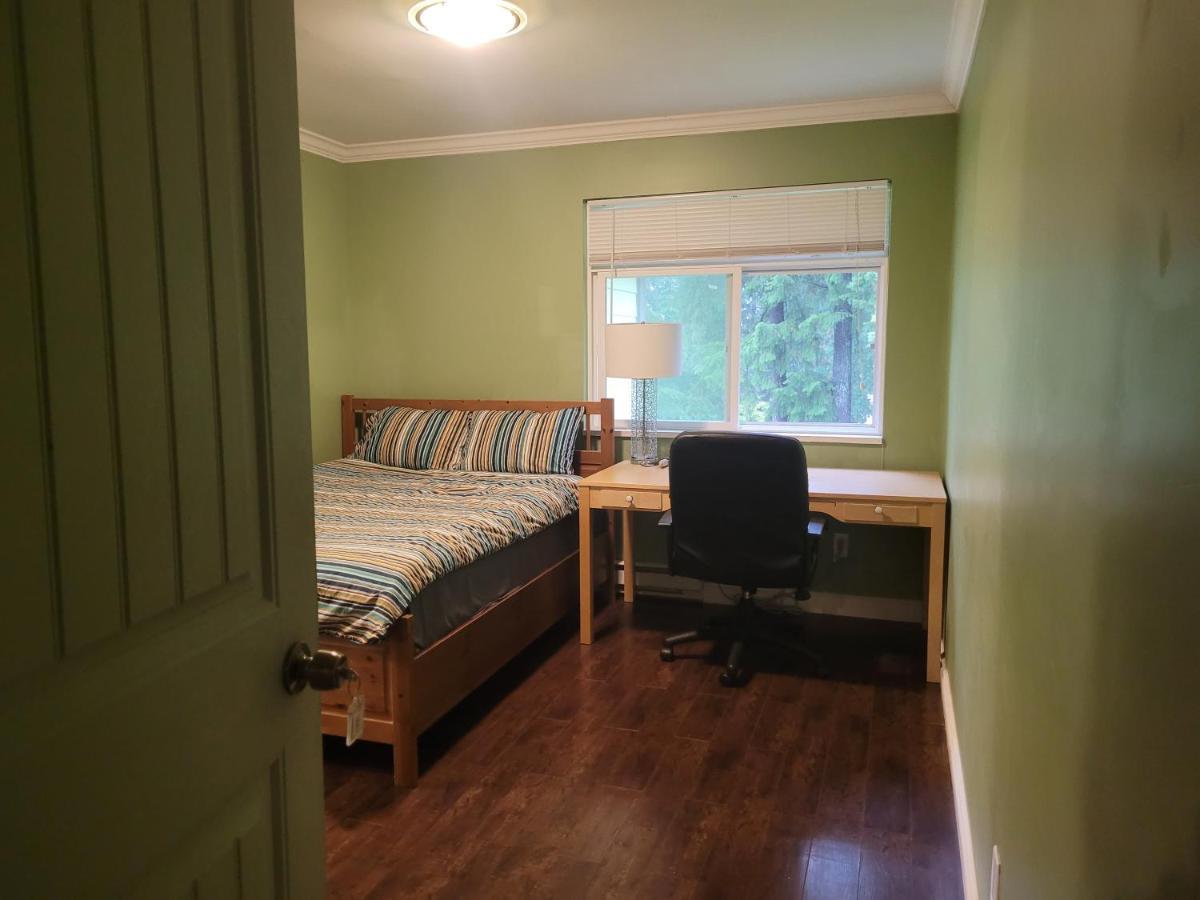 Vancouver Jenny's Guesthouse Coquitlam Eksteriør billede